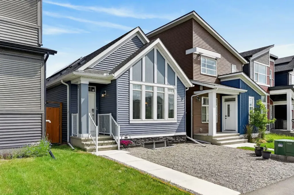 156 Belmont Boulevard SW Calgary AB T2X4W1