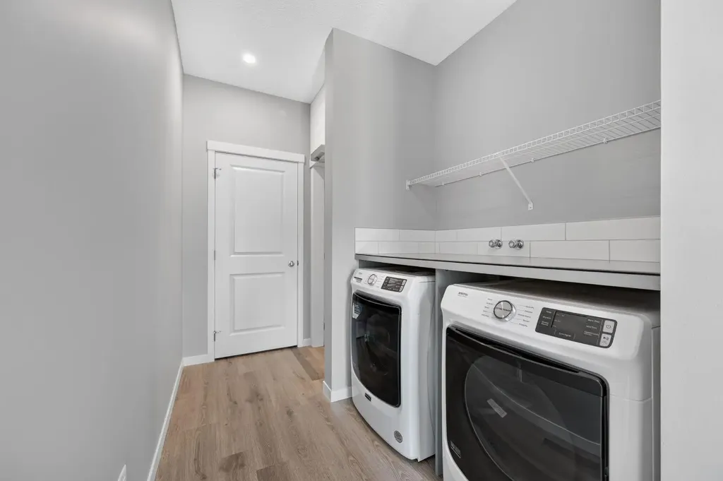 156 Belmont Boulevard SW Calgary AB T2X4W1