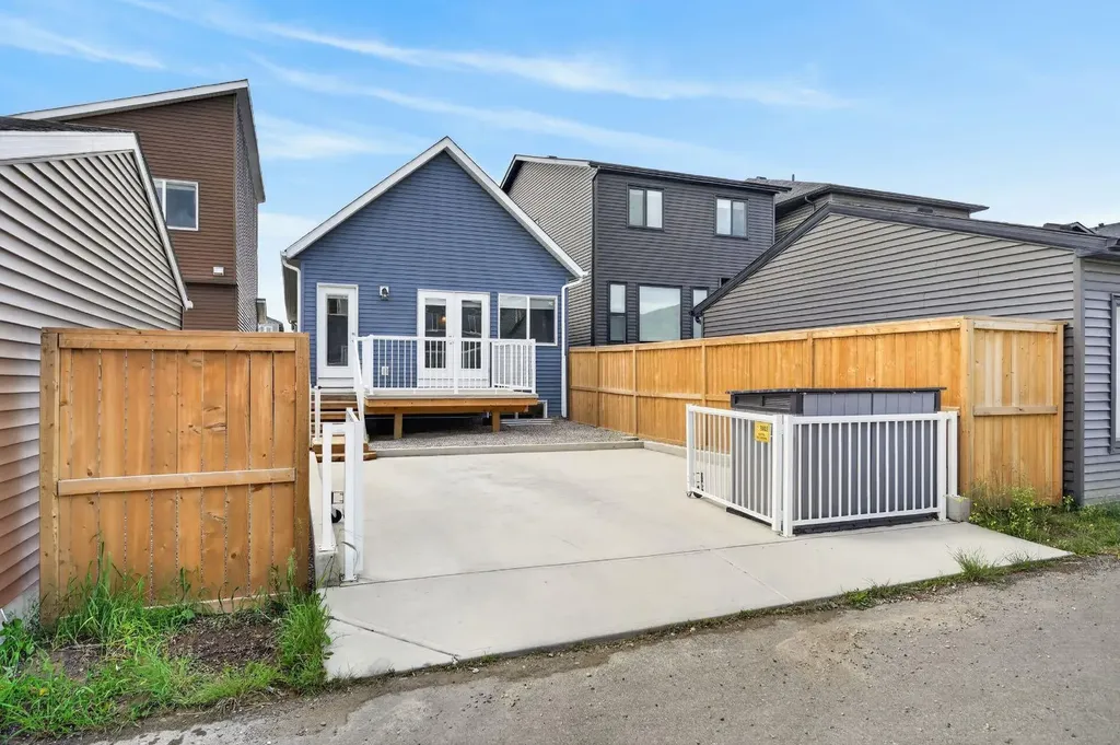 156 Belmont Boulevard SW Calgary AB T2X4W1