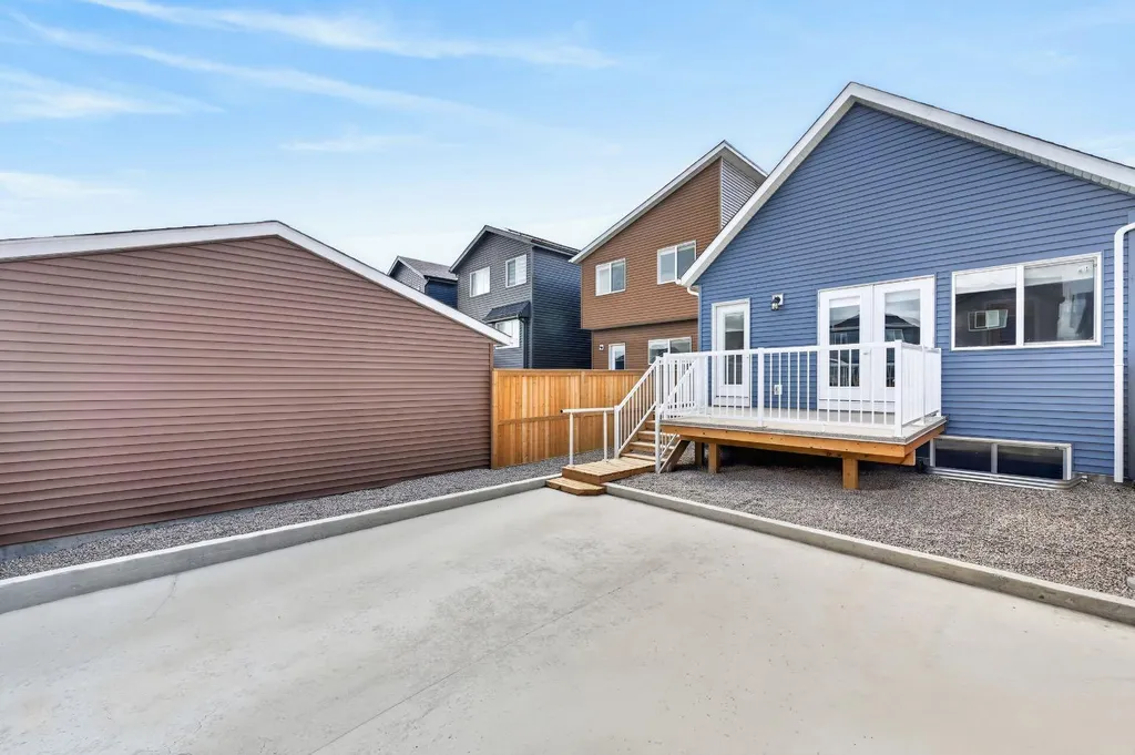 156 Belmont Boulevard SW Calgary AB T2X4W1