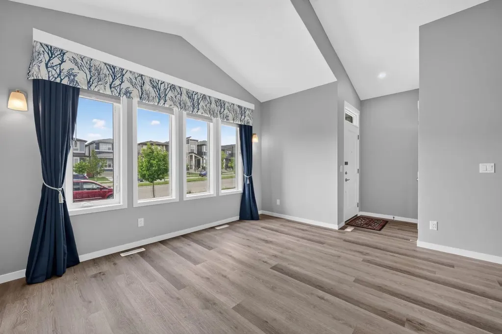 156 Belmont Boulevard SW Calgary AB T2X4W1