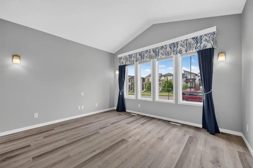 156 Belmont Boulevard SW Calgary AB T2X4W1