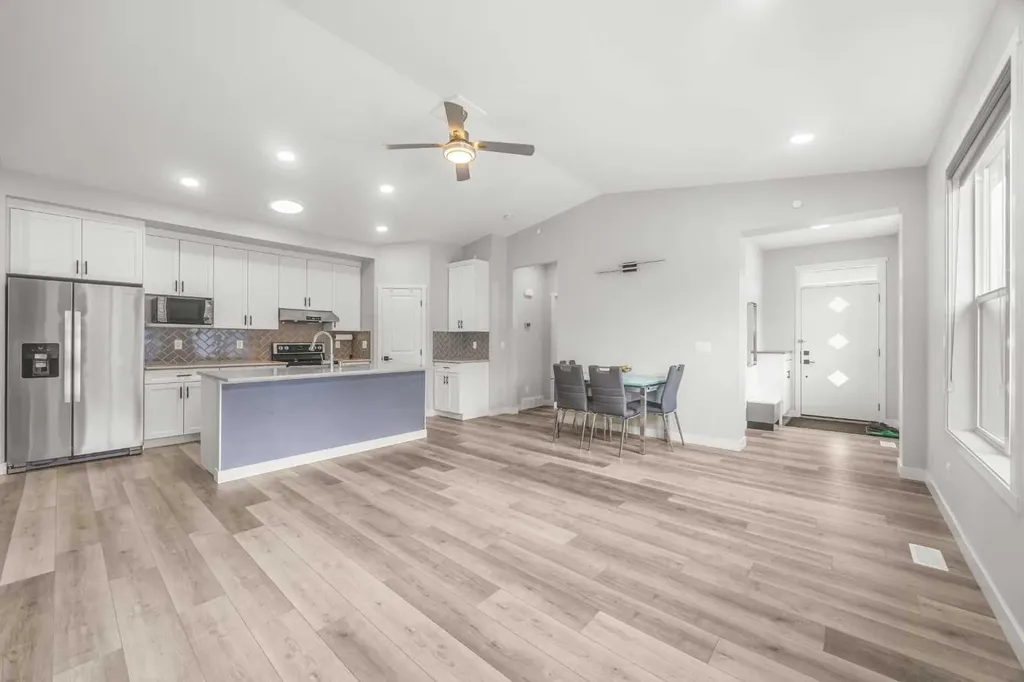 289 Lucas Avenue NW Calgary AB T3P 1S3