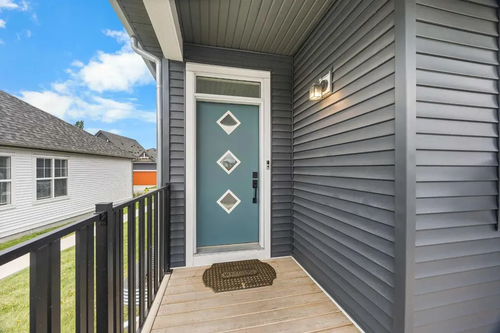 289 Lucas Avenue NW Calgary AB T3P 1S3
