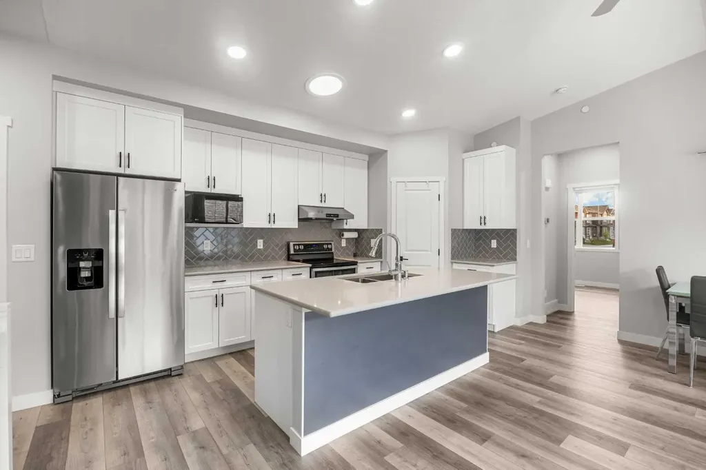 289 Lucas Avenue NW Calgary AB T3P 1S3