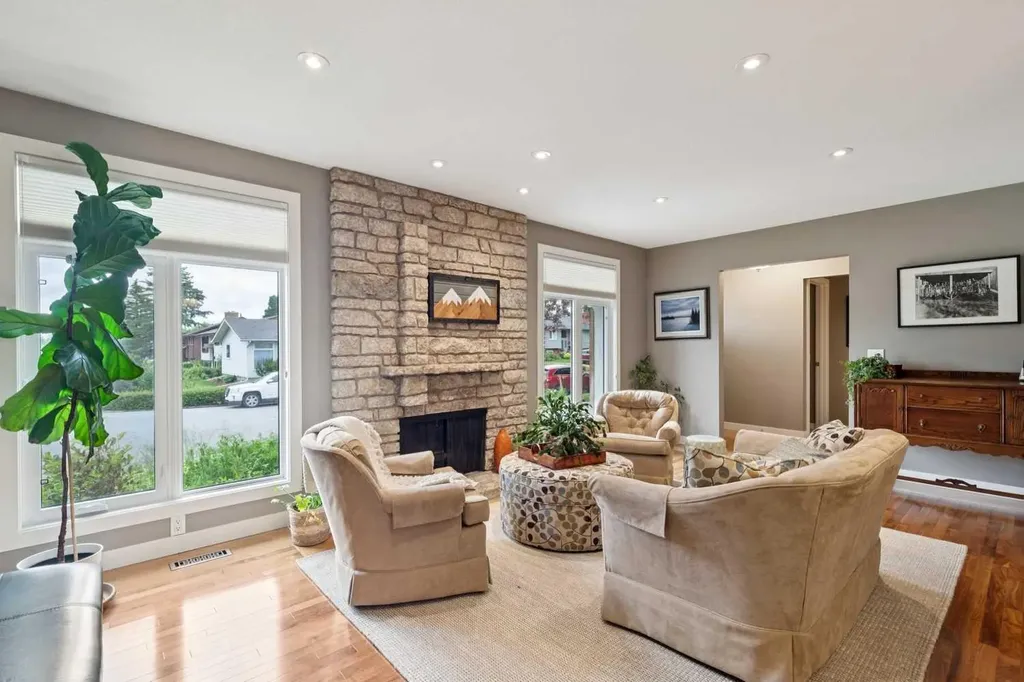 228 Brookgreen Drive SW Calgary AB T2W 2T8