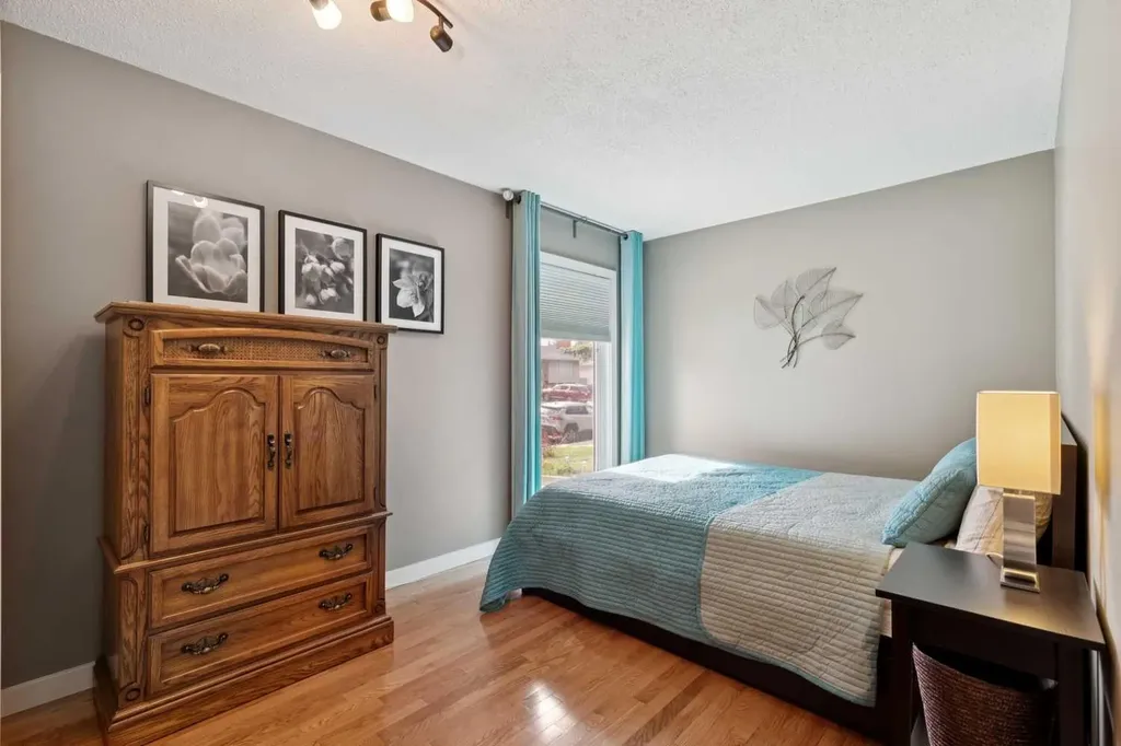 228 Brookgreen Drive SW Calgary AB T2W 2T8