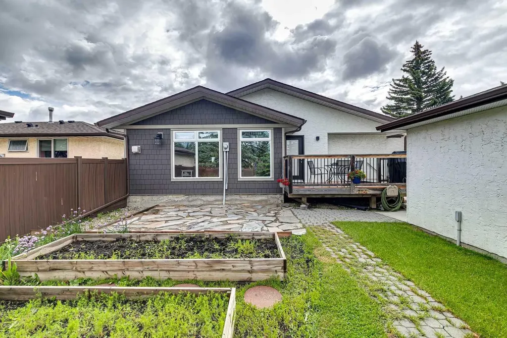 228 Brookgreen Drive SW Calgary AB T2W 2T8