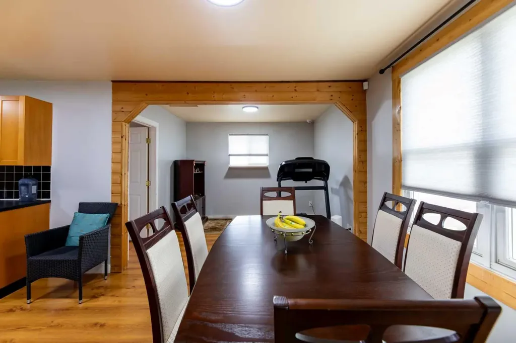 114 Poboktan Road Hinton AB T7V 1G6