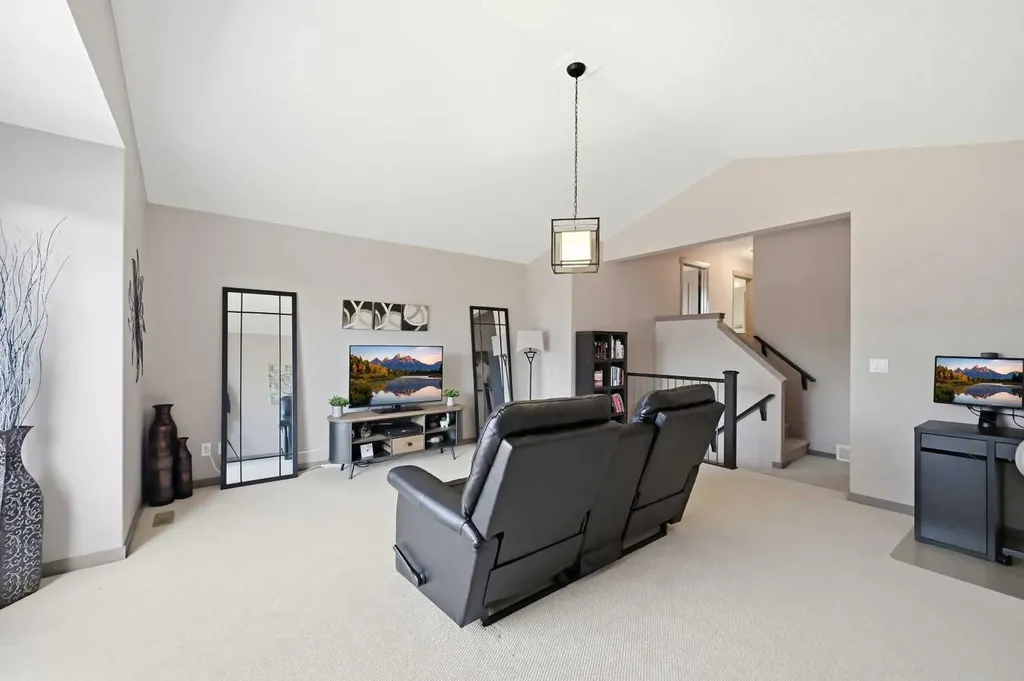 28 Skyview Shores Terrace NE Calgary AB T3N 0C7