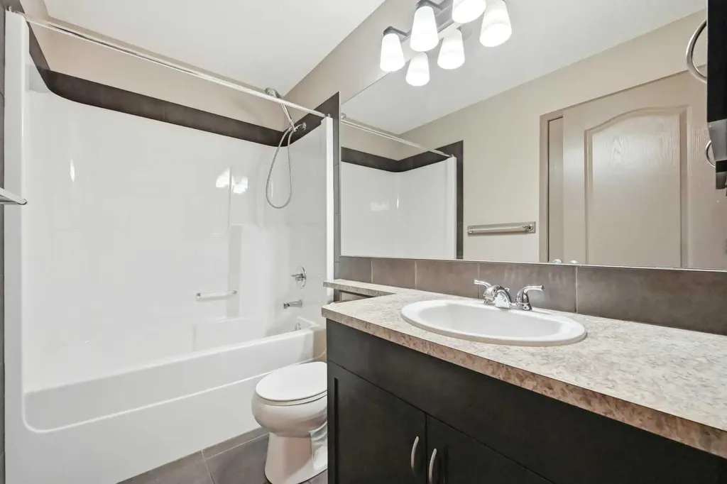 28 Skyview Shores Terrace NE Calgary AB T3N 0C7