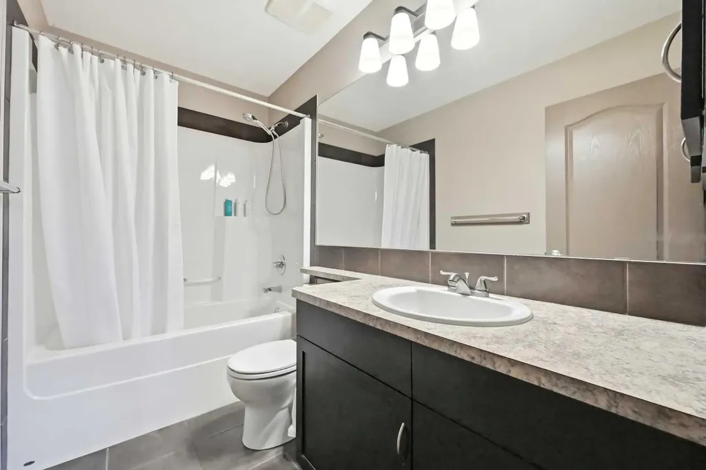 28 Skyview Shores Terrace NE Calgary AB T3N 0C7