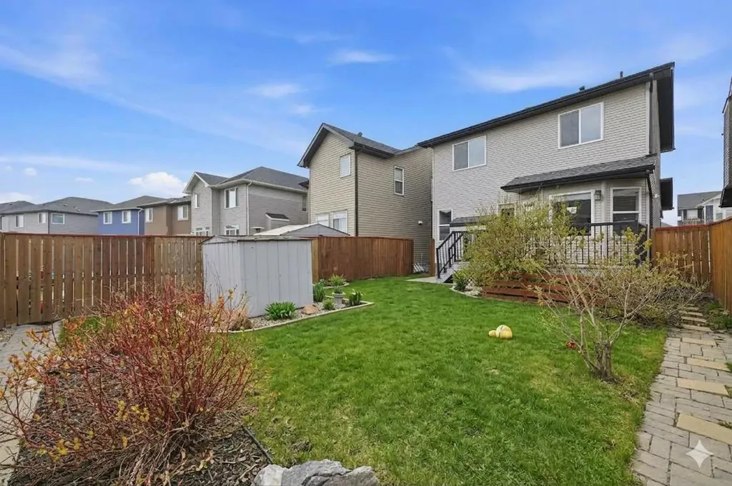 28 Skyview Shores Terrace NE Calgary AB T3N 0C7