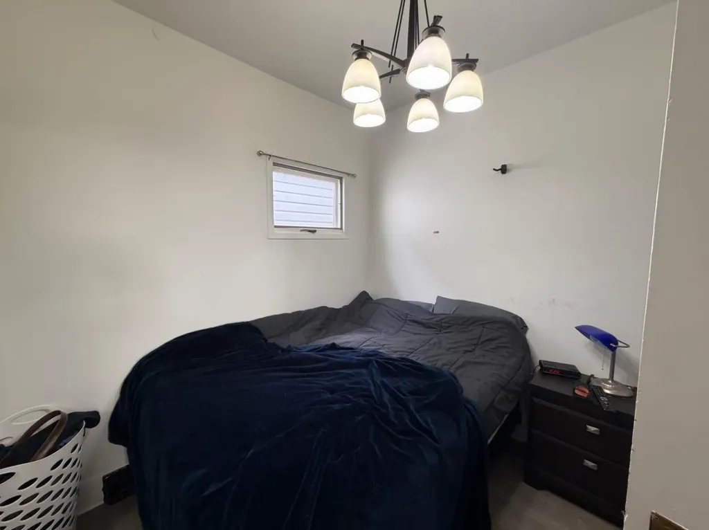 301 2 Street E Drumheller AB T0J 0Y3