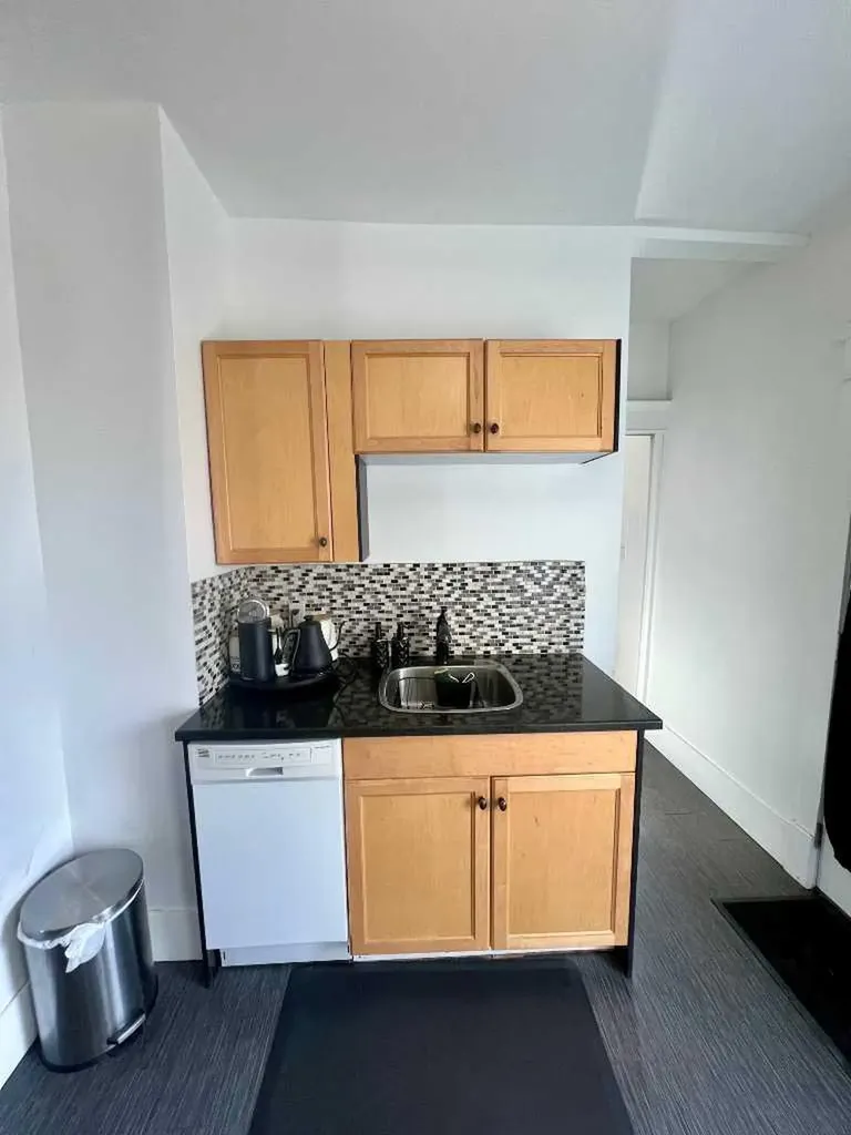 301 2 Street E Drumheller AB T0J 0Y3