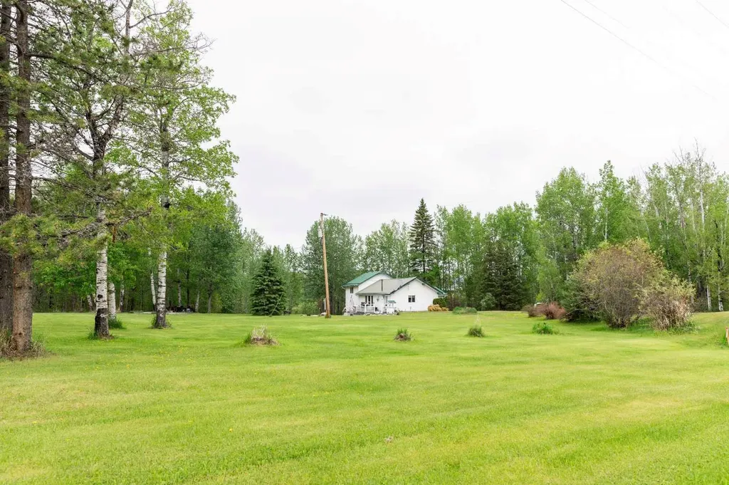 49118 Highway 759 Rural Brazeau County AB T7Z 1S9