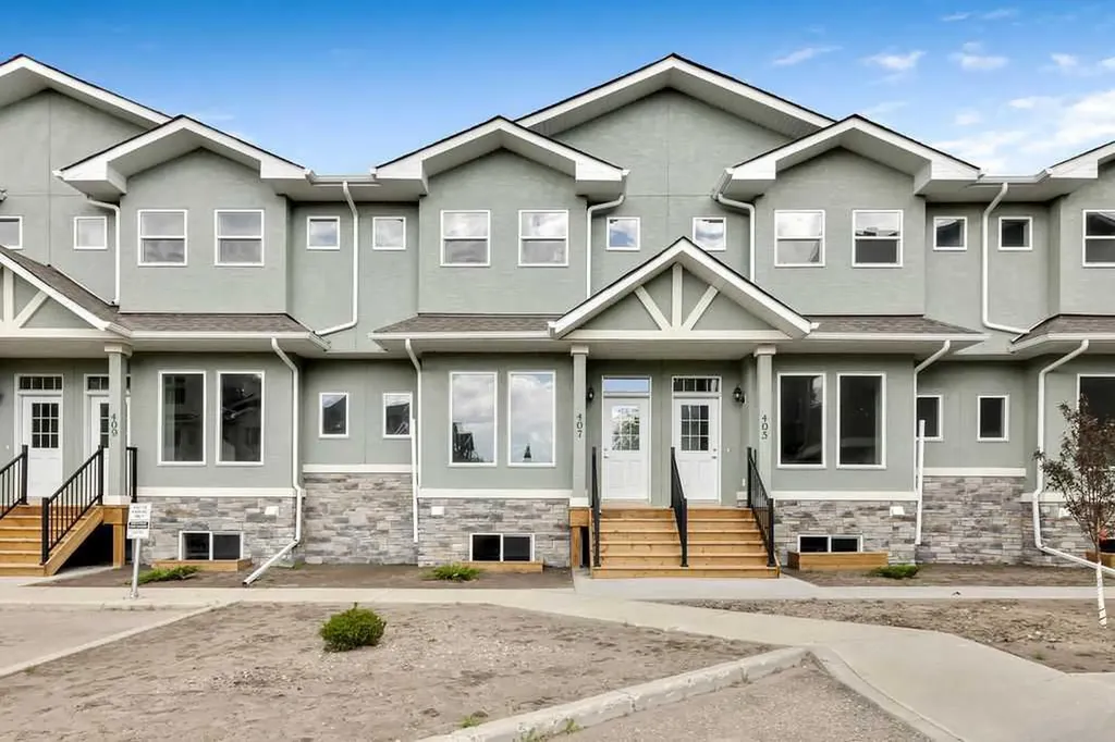 407 Strathcona Circle Strathmore AB T1P 0B1
