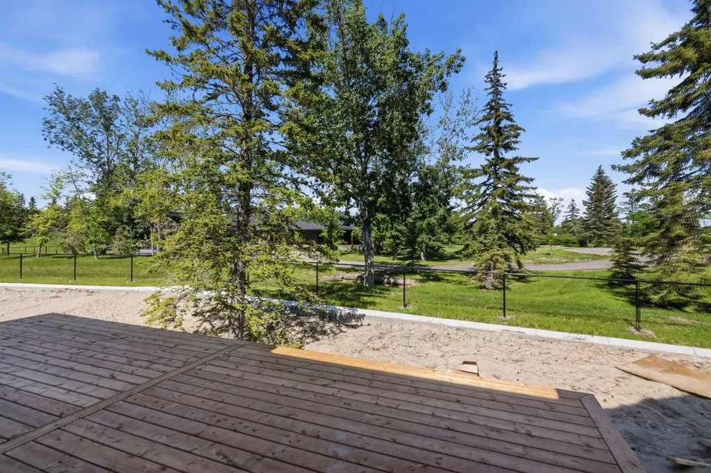 554 Pine Creek Ridge Rural Foothills County AB T1S 3V9