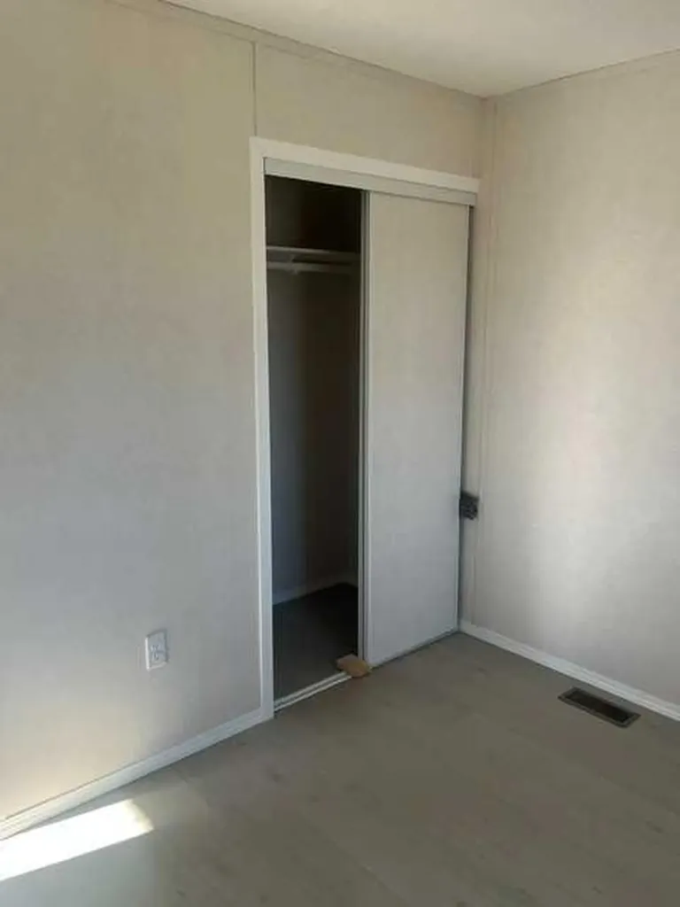 4922 Womacks Road Blackfalds AB T0M 0J0