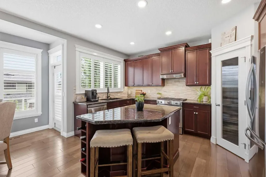 60 Auburn Sound Crescent SE Calgary AB T3M 0E1