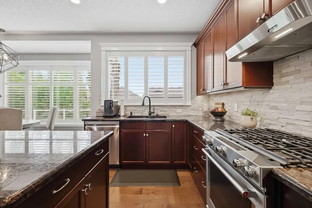 60 Auburn Sound Crescent SE Calgary AB T3M 0E1