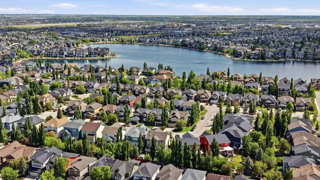60 Auburn Sound Crescent SE Calgary AB T3M 0E1