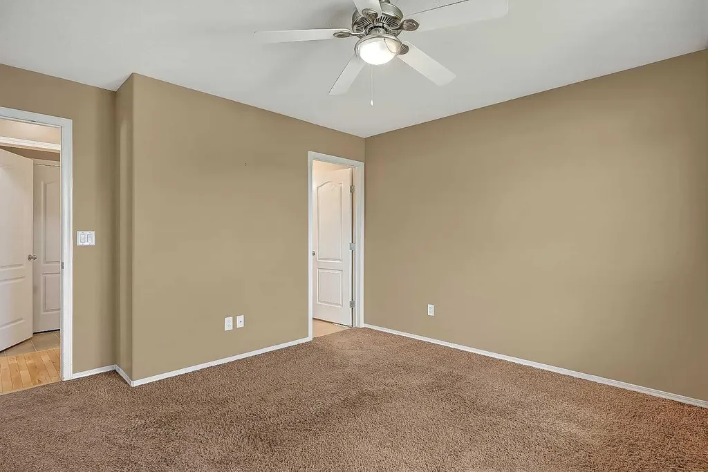 42 Pinnacle Crossing Grande Prairie AB T8W 2X3