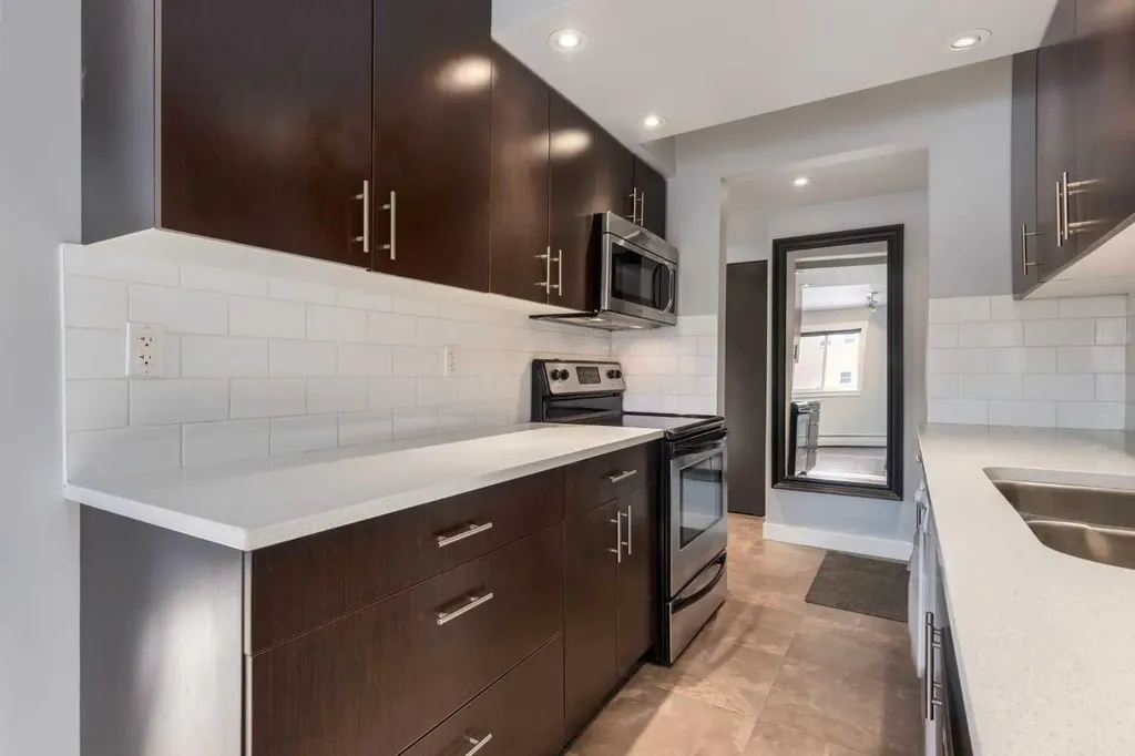 1230 Cameron Avenue SW Calgary AB T2T 0K9