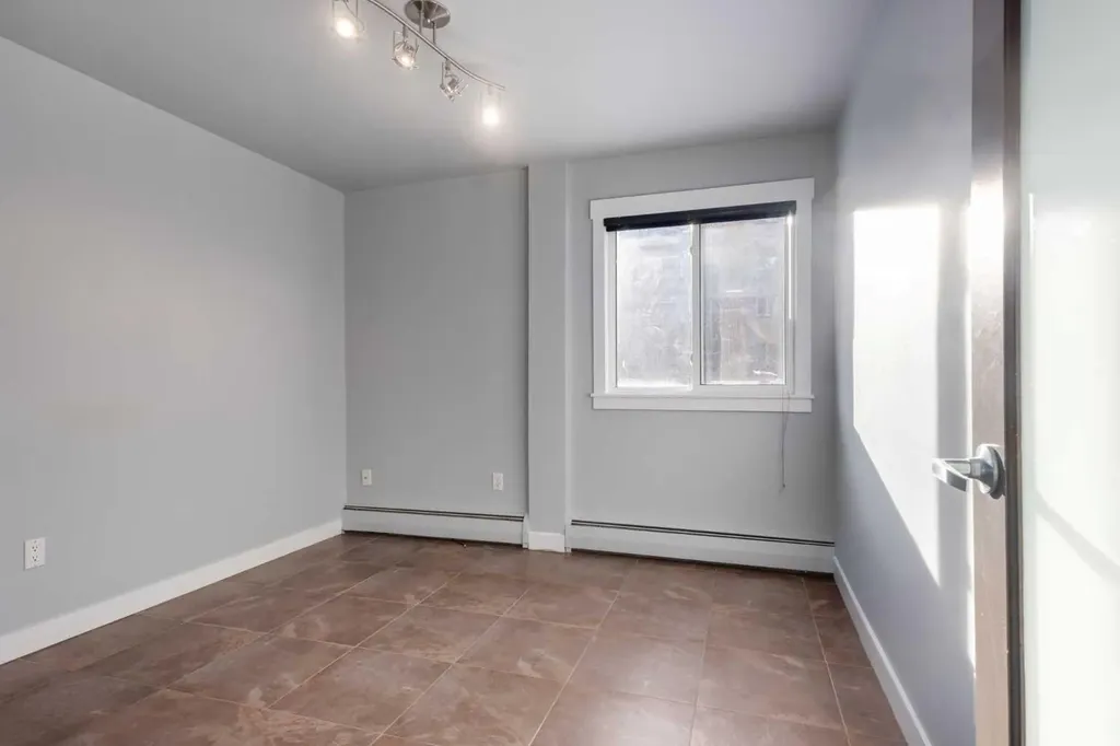 1230 Cameron Avenue SW Calgary AB T2T 0K9
