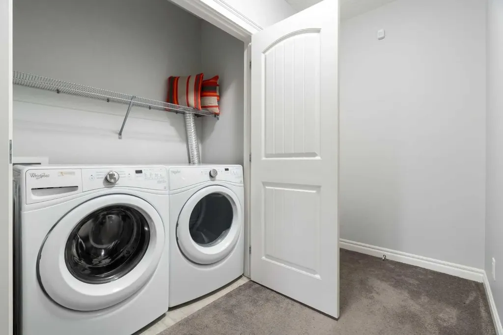 232 Nolancrest Heights NW Calgary AB T3R 0V8