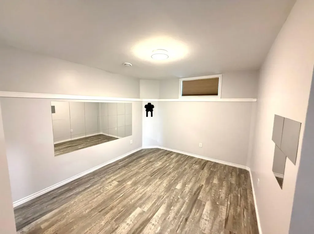 11917 107 Street Grande Prairie AB T8V 7W2