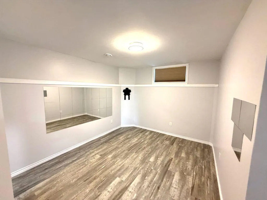 11917 107 Street Grande Prairie AB T8V 7W2