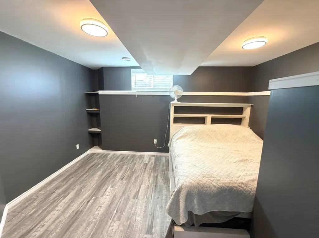 11917 107 Street Grande Prairie AB T8V 7W2