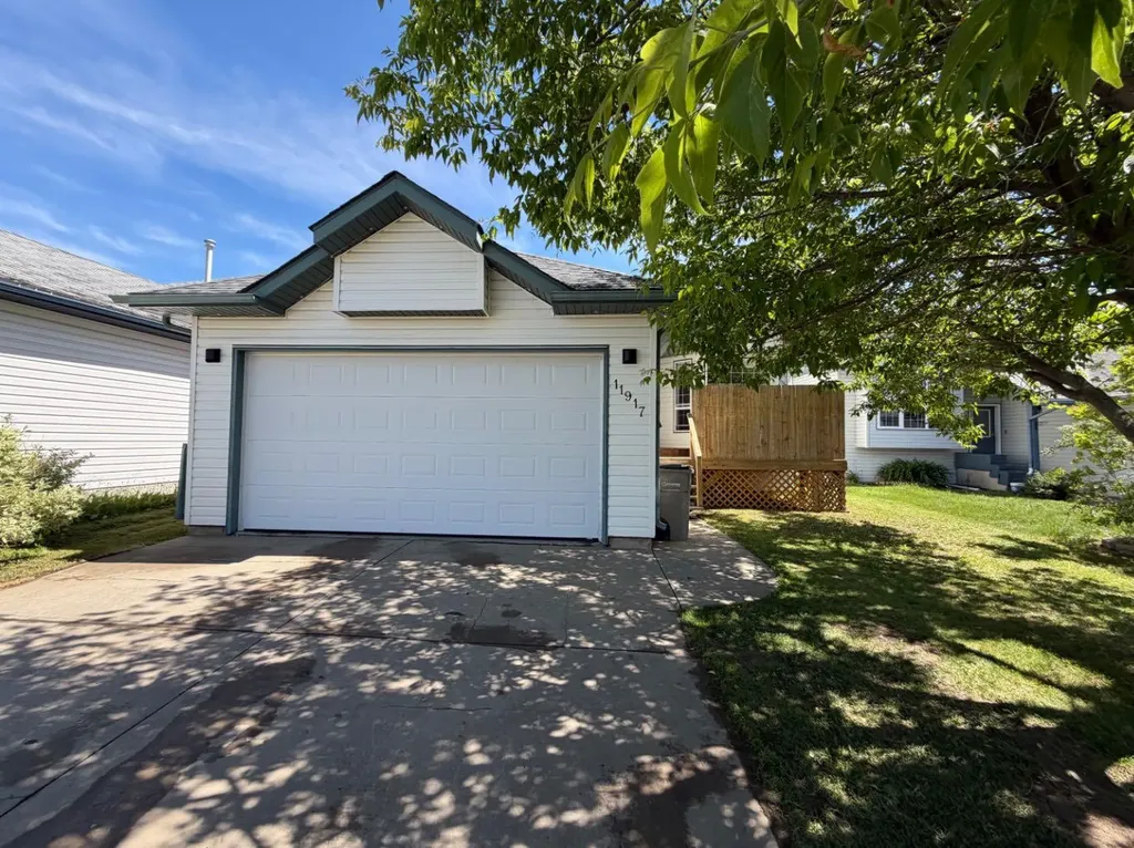 11917 107 Street Grande Prairie AB T8V 7W2