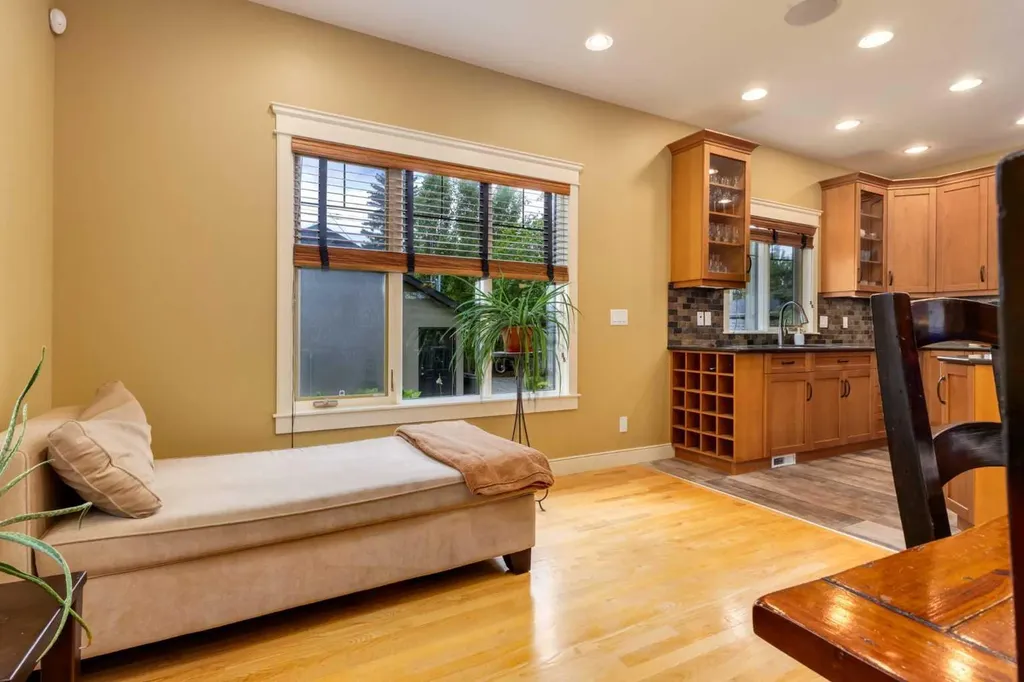 1408 20a Street NW Calgary AB T2N2L3