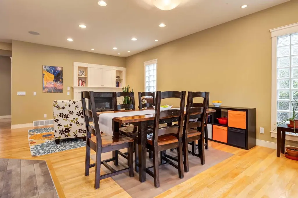 1408 20a Street NW Calgary AB T2N2L3