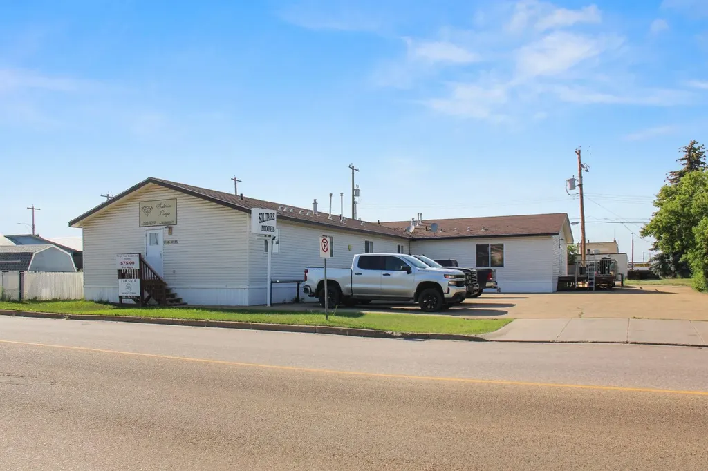 5112 49 Street Hardisty AB T0B 1V0