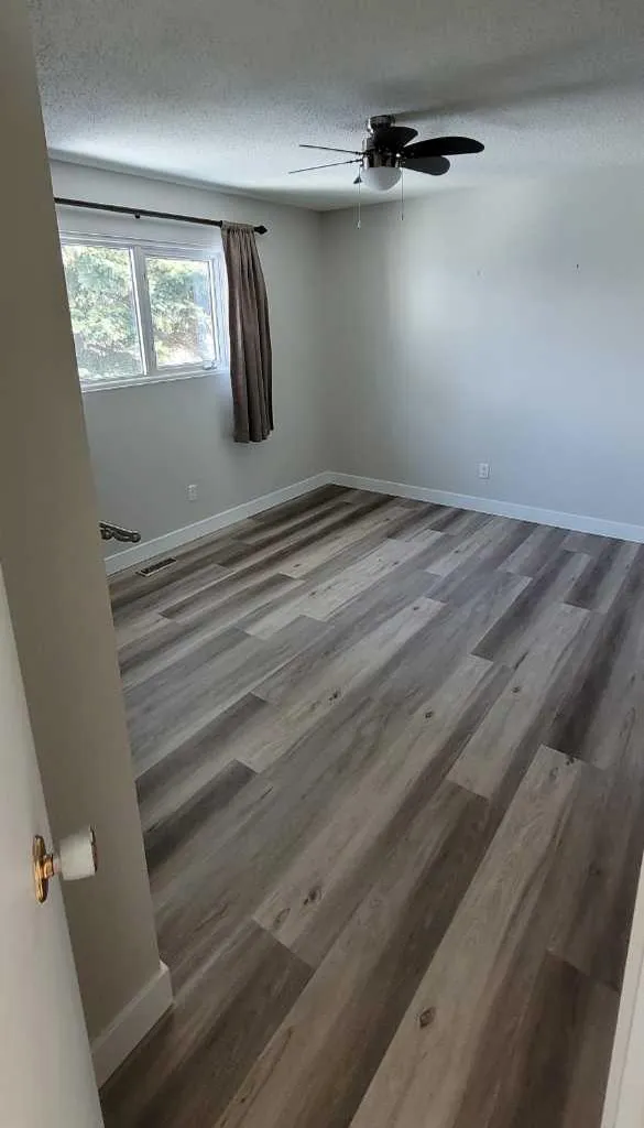 8525 95 Street Grande Prairie AB T8V3E4