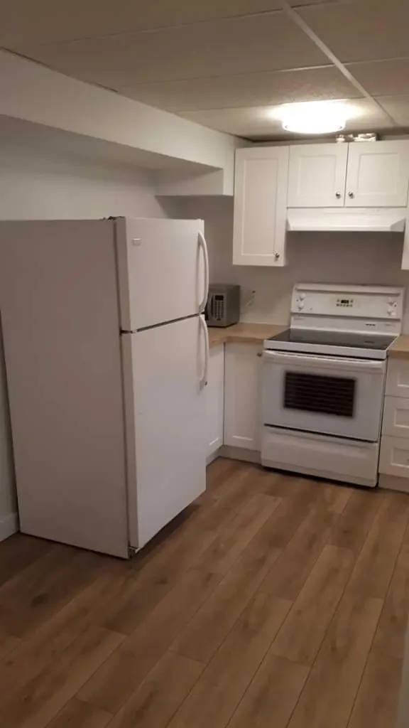 8525 95 Street Grande Prairie AB T8V3E4