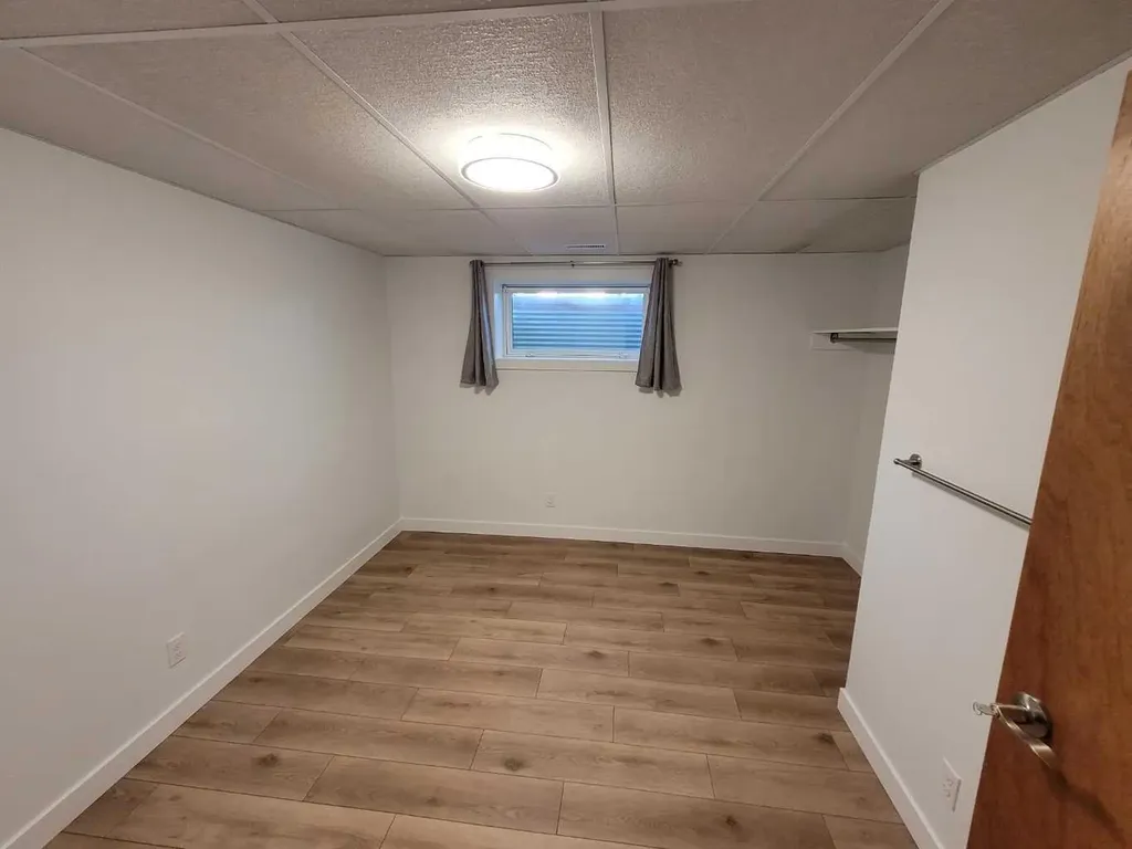 8525 95 Street Grande Prairie AB T8V3E4