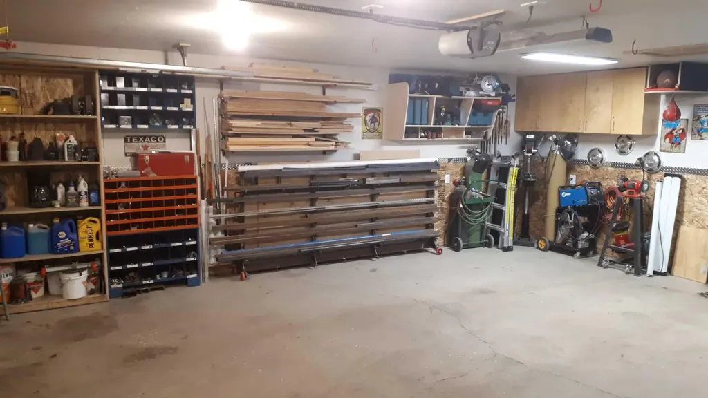 8525 95 Street Grande Prairie AB T8V3E4