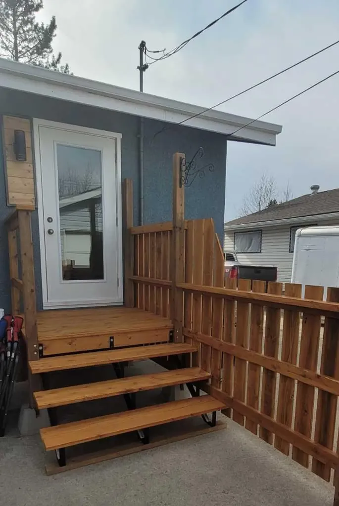 8525 95 Street Grande Prairie AB T8V3E4