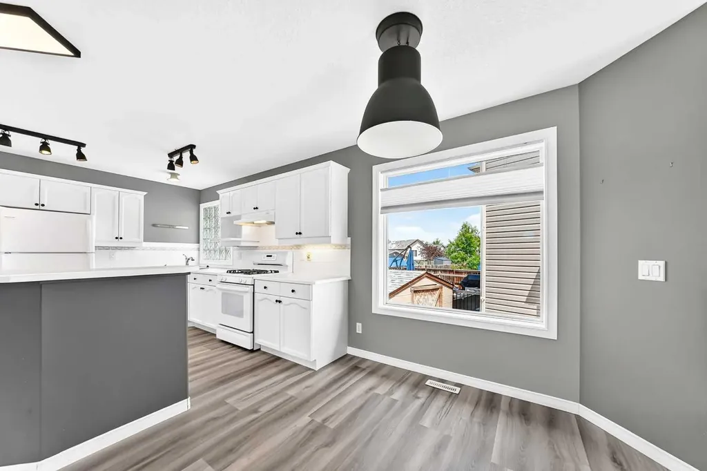 70 Coville Square NE Calgary AB T3K5E4
