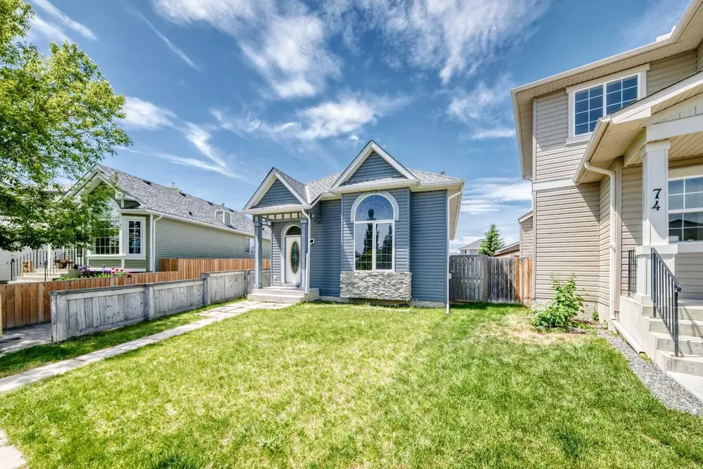 70 Coville Square NE Calgary AB T3K5E4