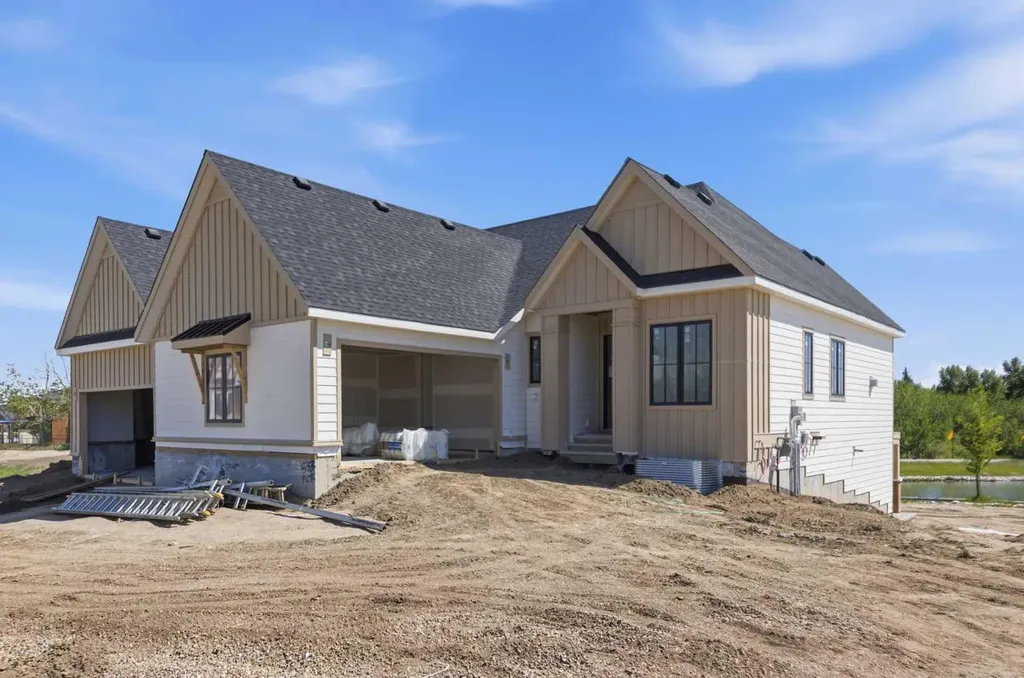 533 Pine Creek Ridge Rural Foothills County AB T1S 3V9