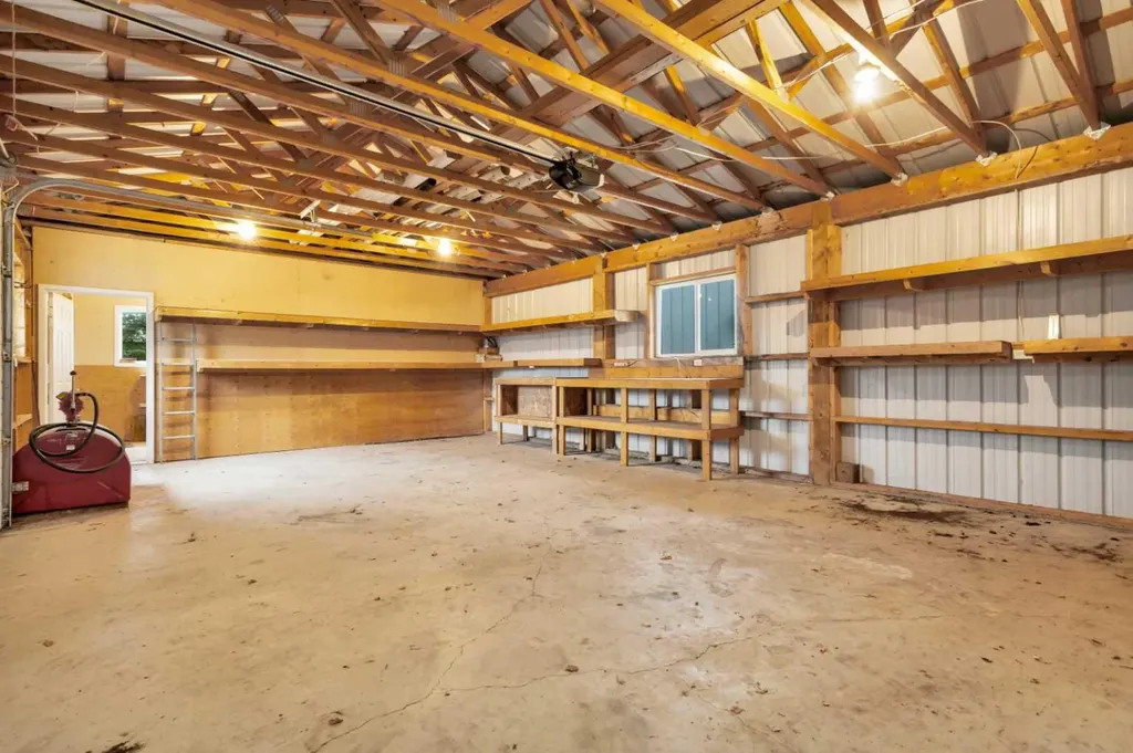 14021 Highway 53 Rural Ponoka County AB T0C 2J0