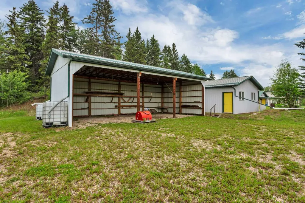 14021 Highway 53 Rural Ponoka County AB T0C 2J0