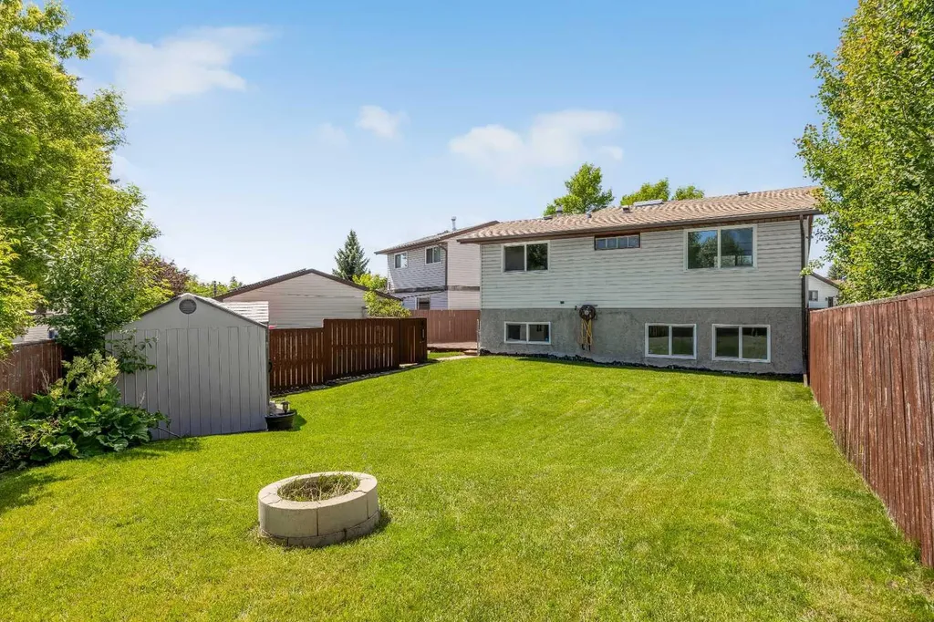 60 Ogmoor Crescent SE Calgary AB T2C2E9