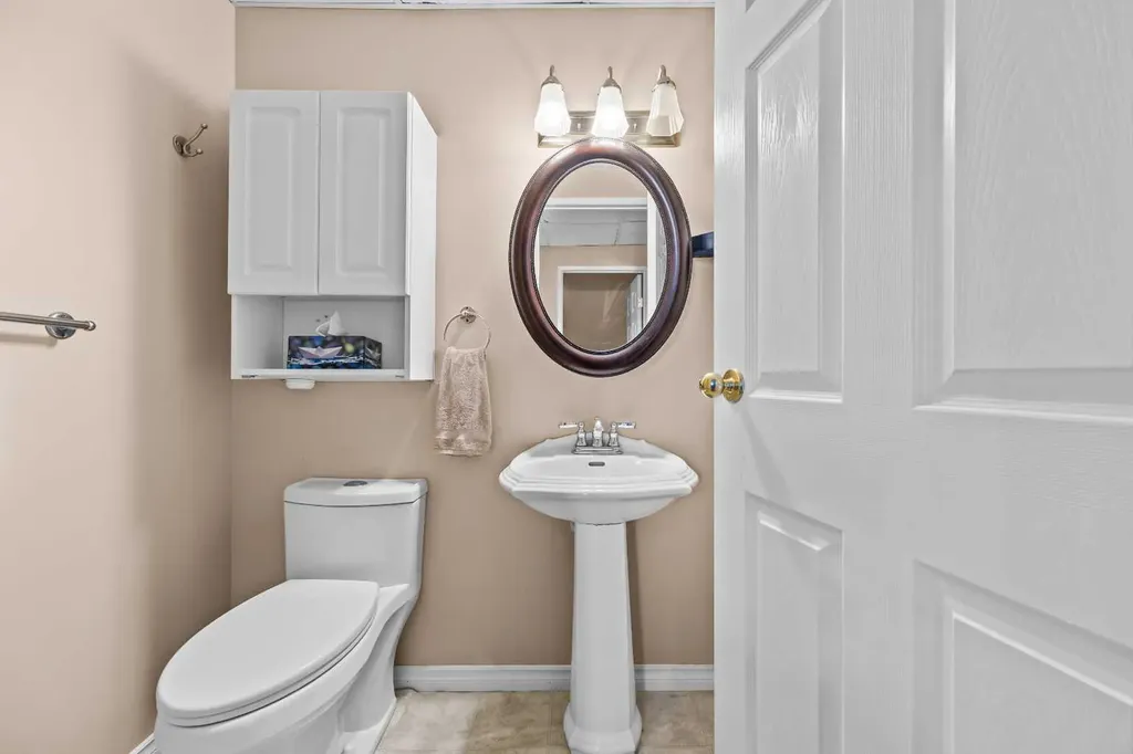 60 Ogmoor Crescent SE Calgary AB T2C2E9