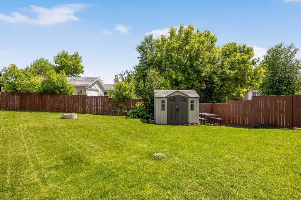 60 Ogmoor Crescent SE Calgary AB T2C2E9